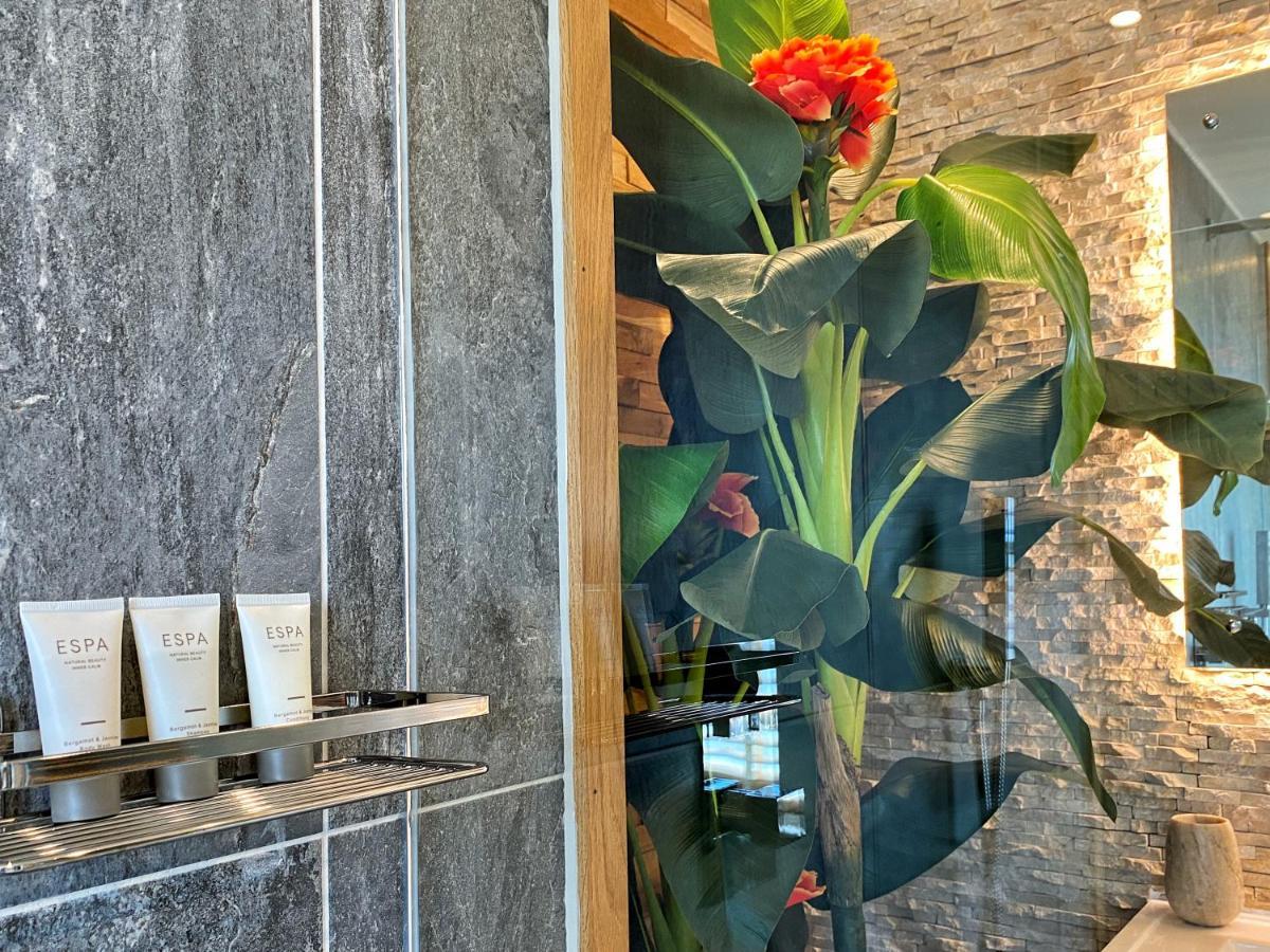 Hambrook House Canterbury - New Luxury Guest House With Espa Spa Complex Екстер'єр фото