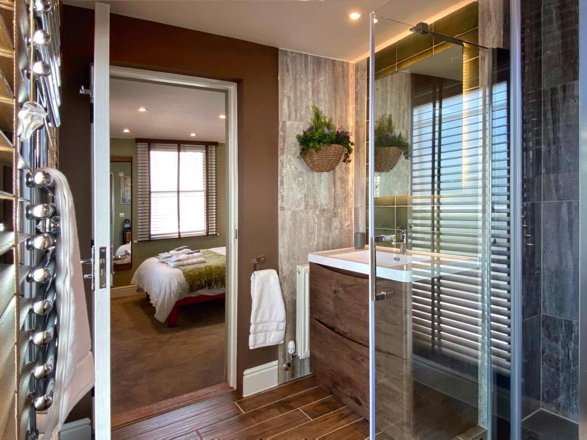 Hambrook House Canterbury - New Luxury Guest House With Espa Spa Complex Екстер'єр фото